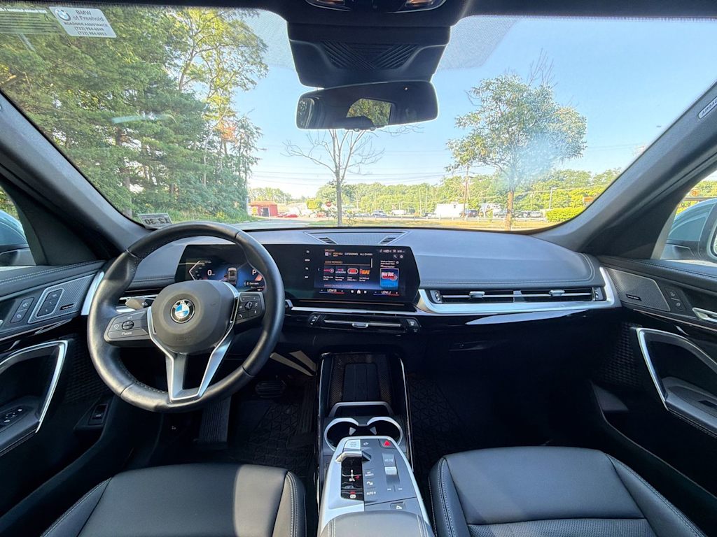 Thumbnail: 2026 BMW X1 - 10