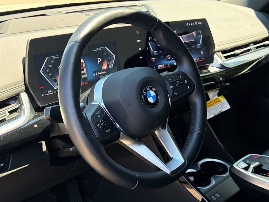 Thumbnail: 2026 BMW X1 - 14