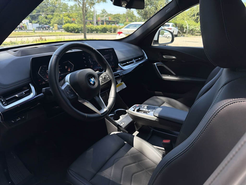 Thumbnail: 2026 BMW X1 - 2