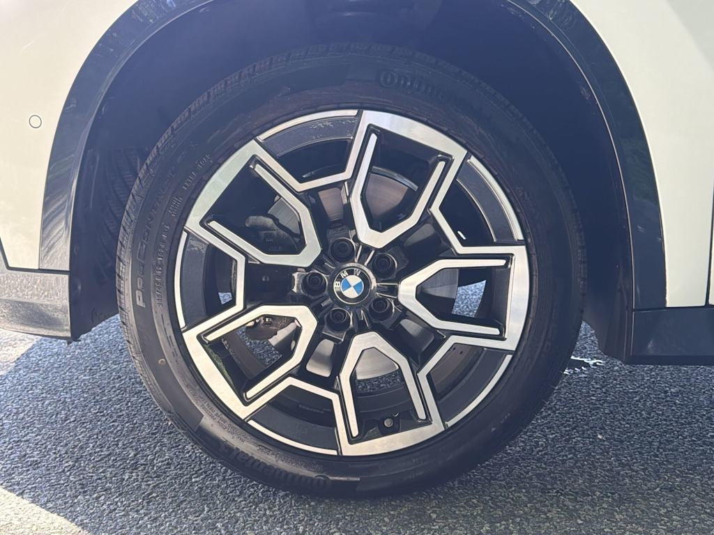 Thumbnail: 2026 BMW X1 - 8