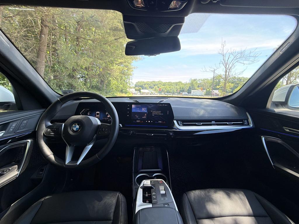 Thumbnail: 2026 BMW X1 - 10