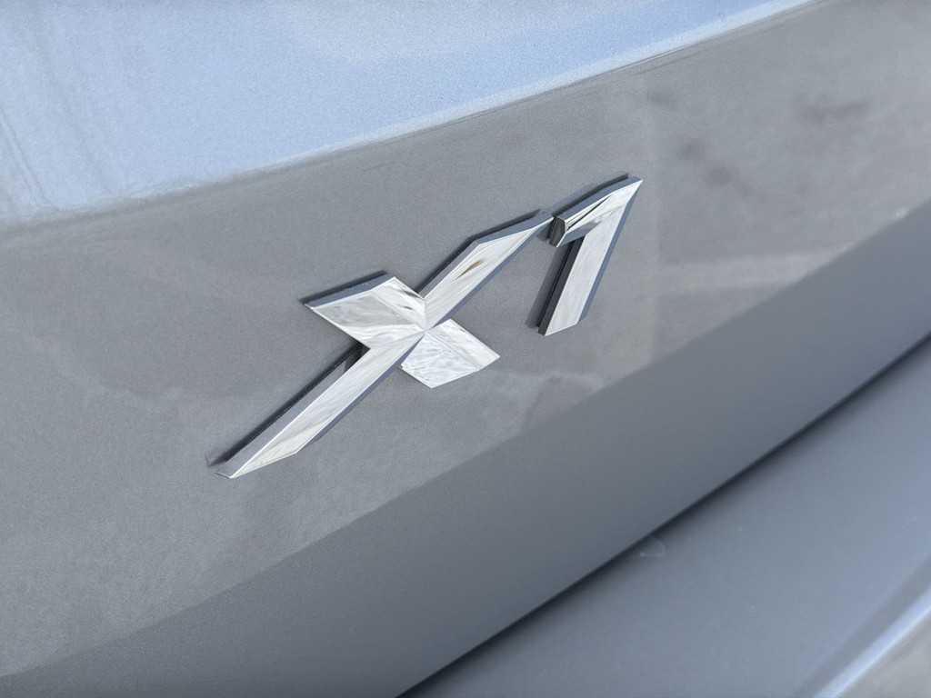 Thumbnail: 2025 BMW X1 - 7