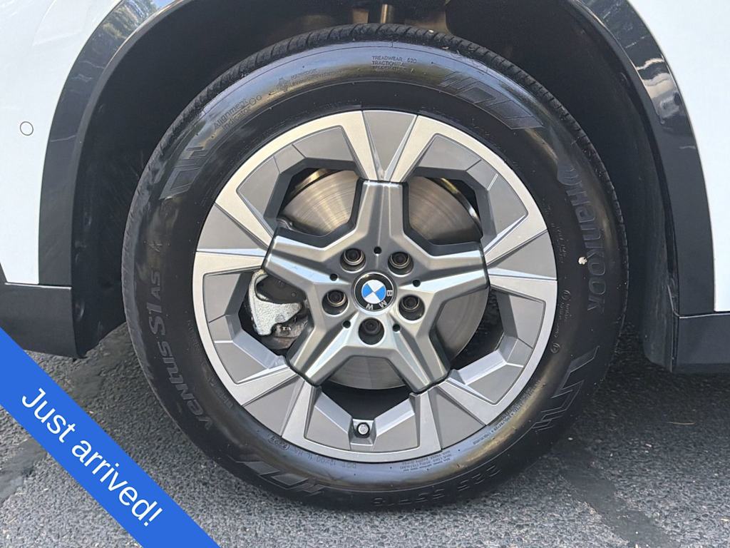 Thumbnail: 2026 BMW X1 - 8