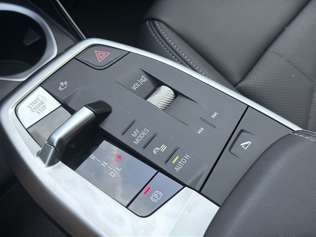 Thumbnail: 2026 BMW X1 - 15