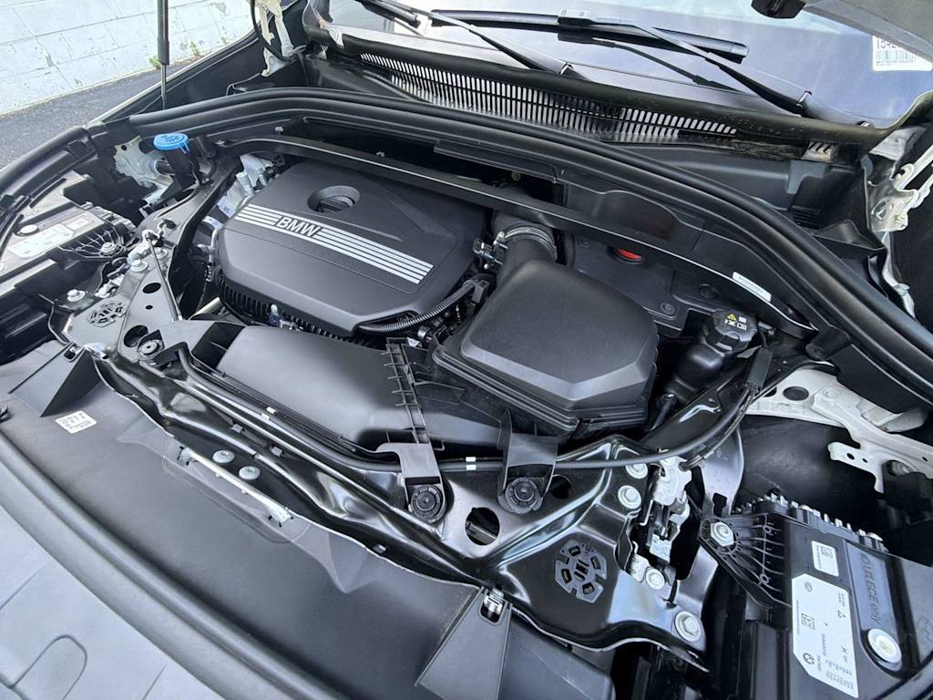 Thumbnail: 2026 BMW X1 - 9