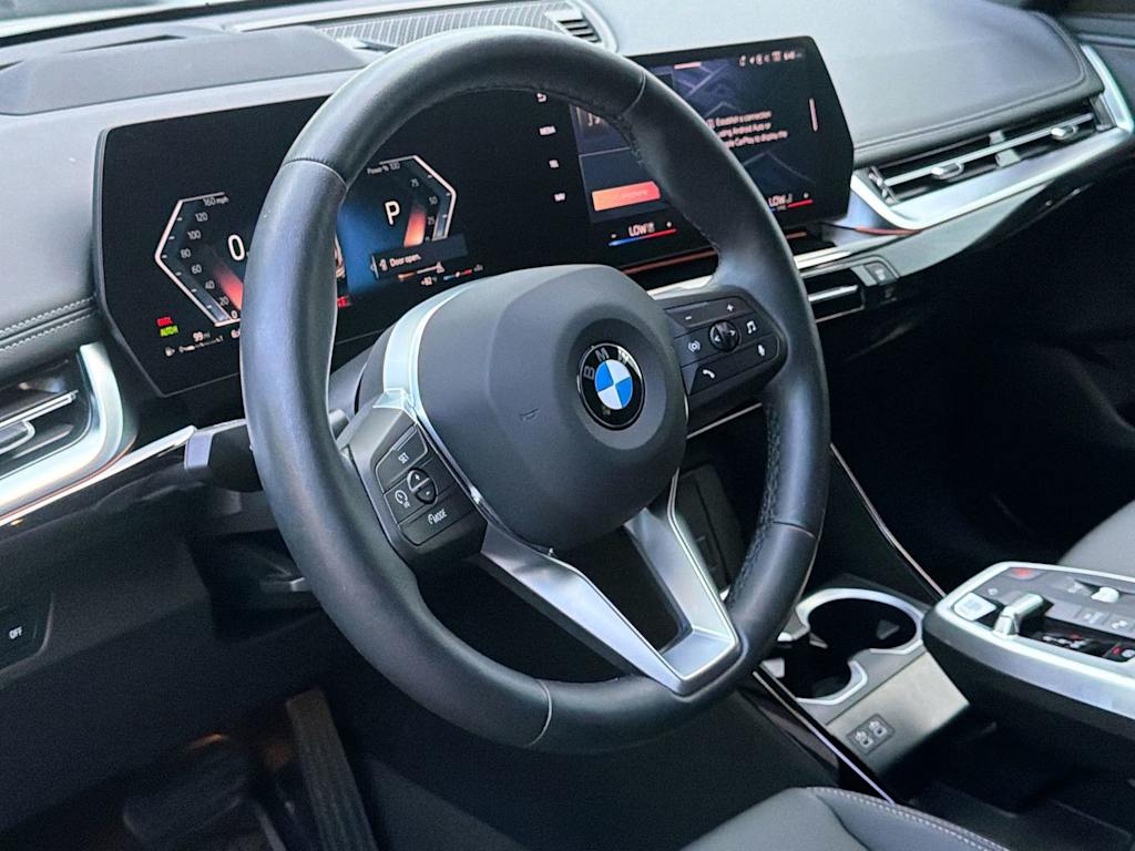 Thumbnail: 2026 BMW X1 - 10