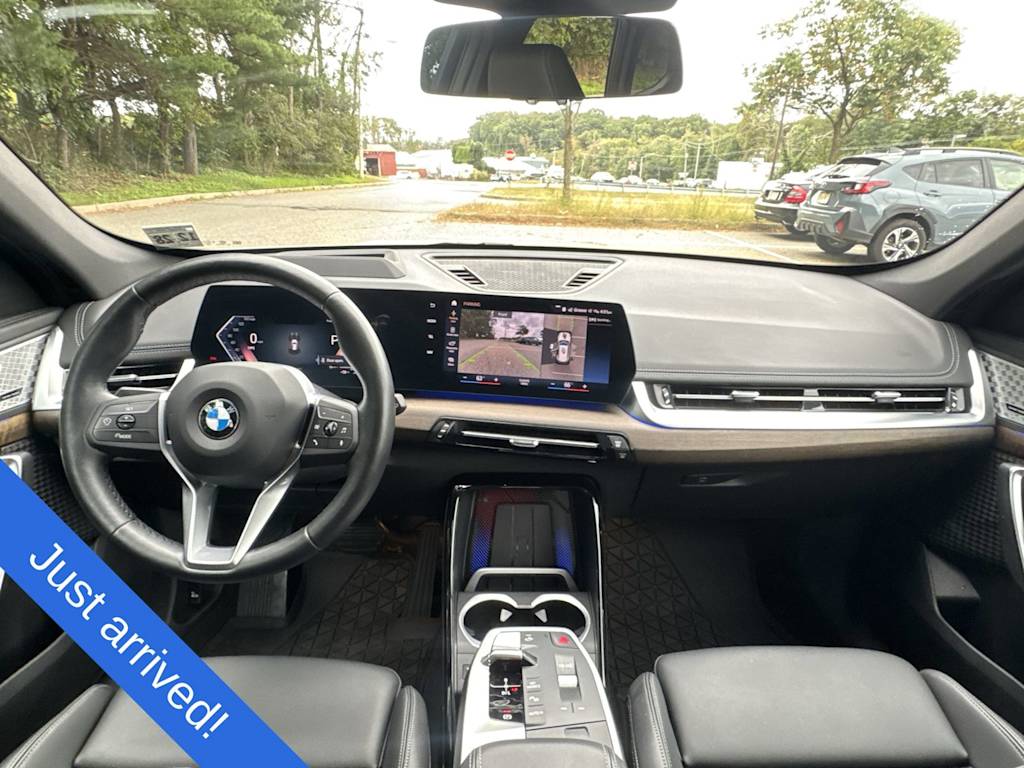 Thumbnail: 2023 BMW X1 - 9