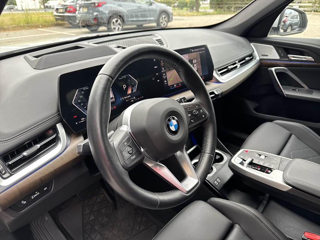 Thumbnail: 2023 BMW X1 - 13