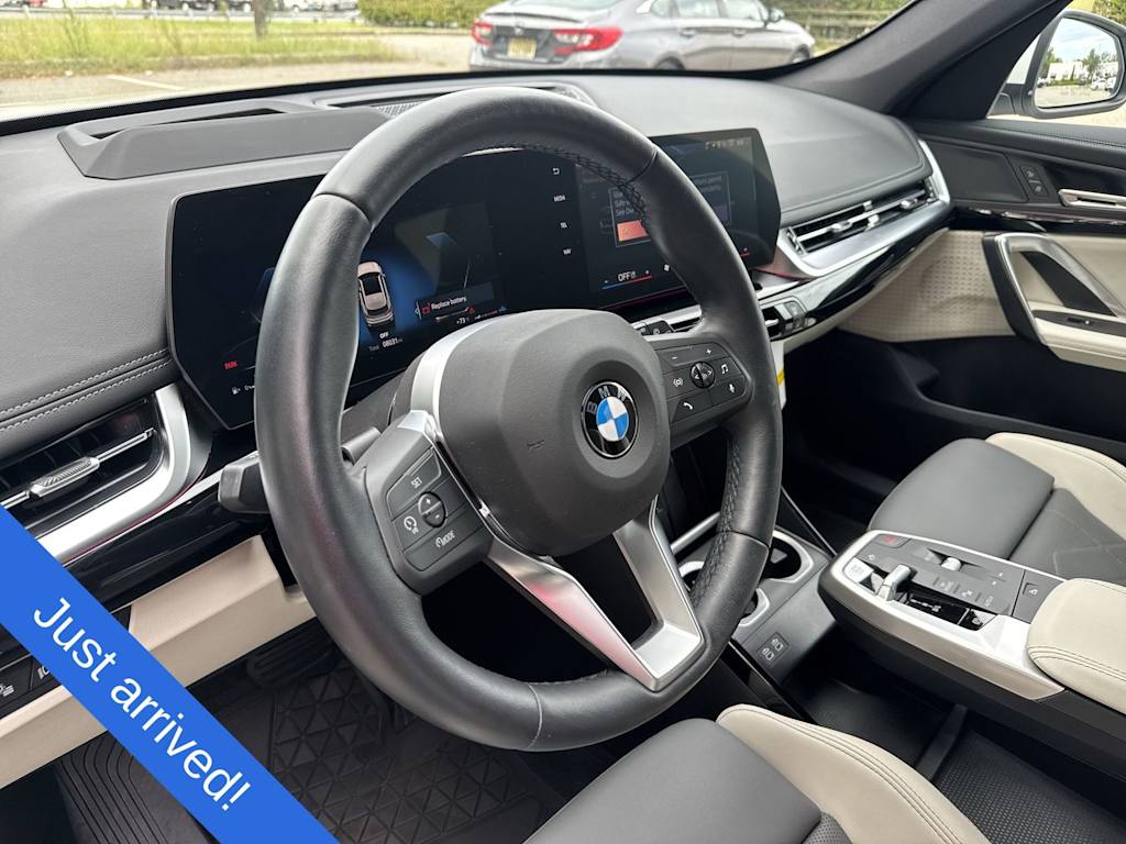 Thumbnail: 2026 BMW X1 - 14
