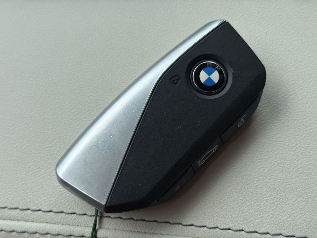 Thumbnail: 2026 BMW X1 - 19