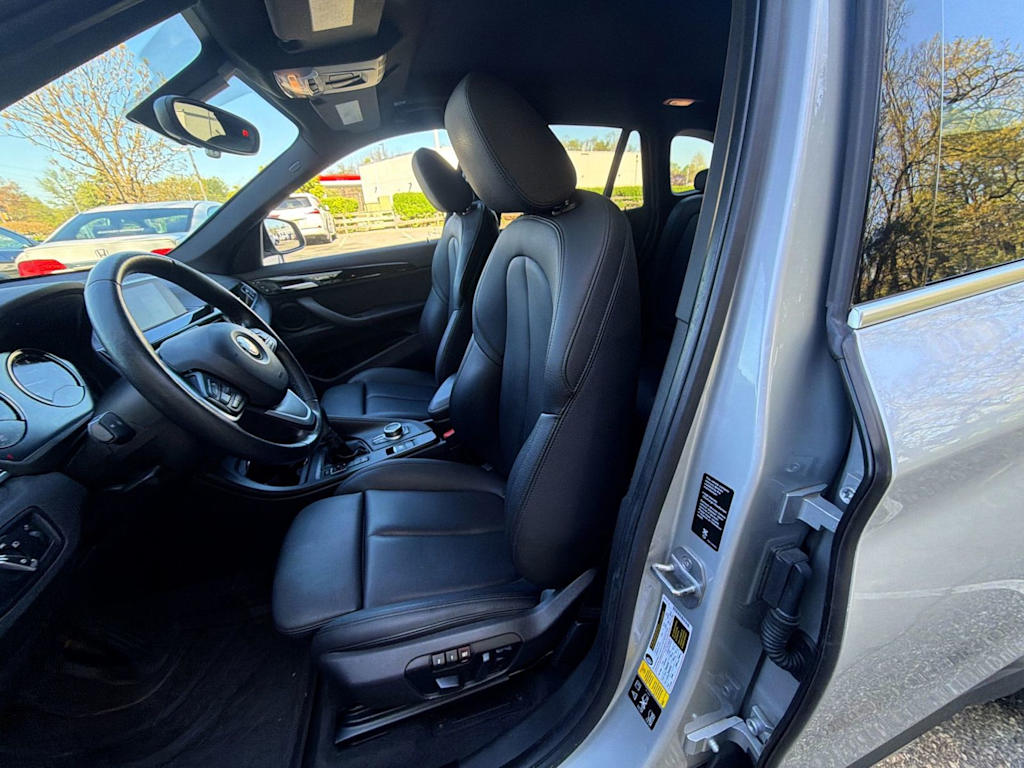Thumbnail: 2018 BMW X1 - 11