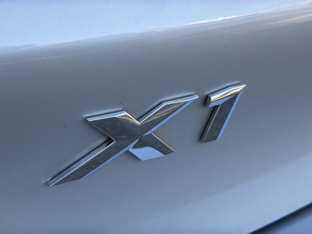 Thumbnail: 2018 BMW X1 - 7
