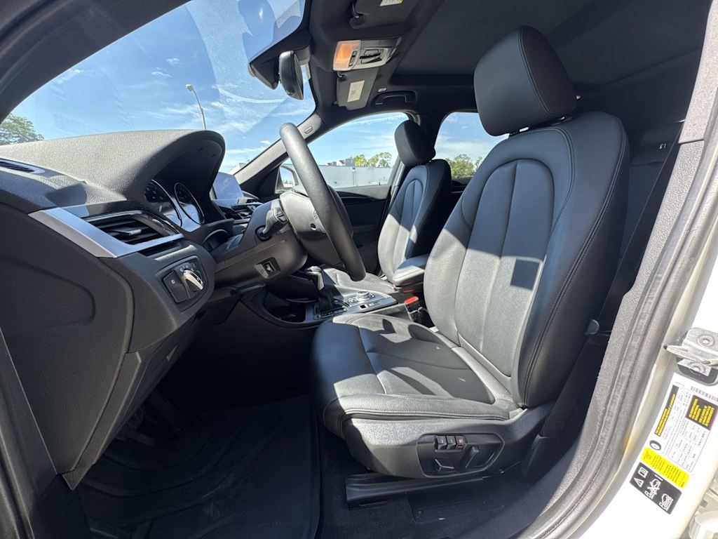 Thumbnail: 2019 BMW X1 - 11