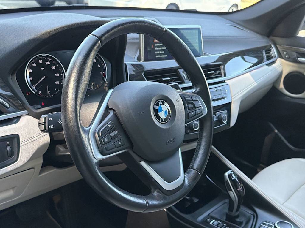 Thumbnail: 2021 BMW X1 - 14