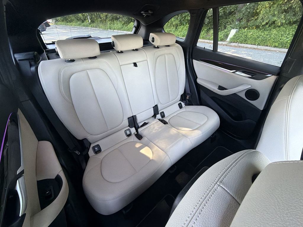 Thumbnail: 2021 BMW X1 - 29