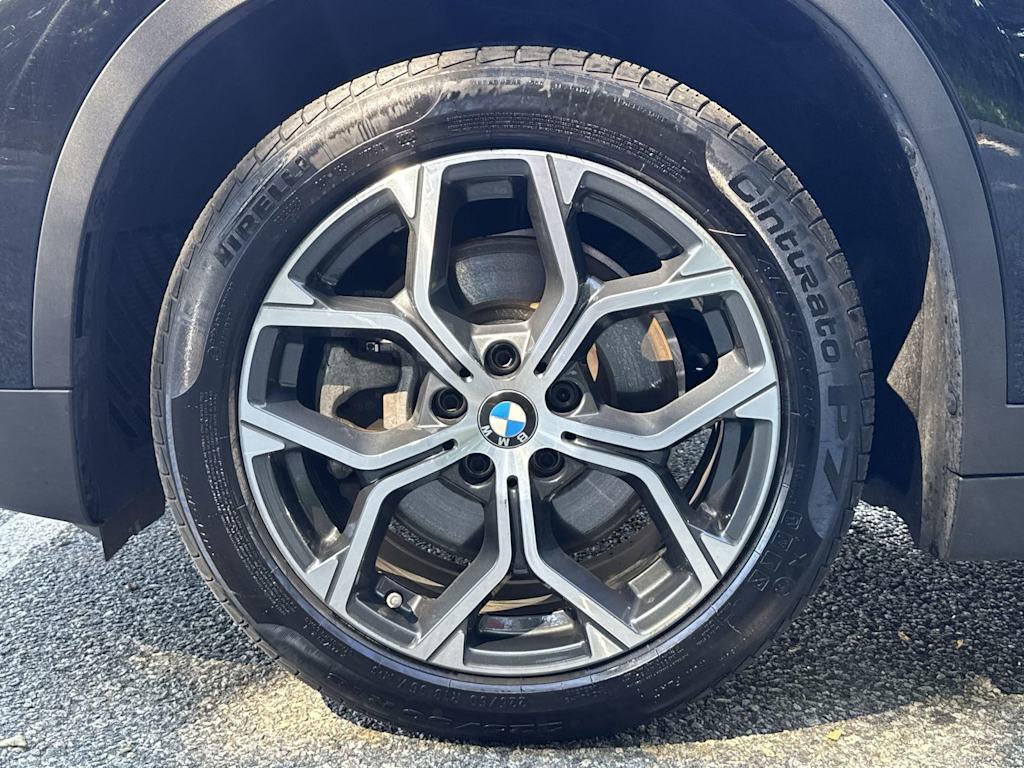 Thumbnail: 2022 BMW X1 - 8