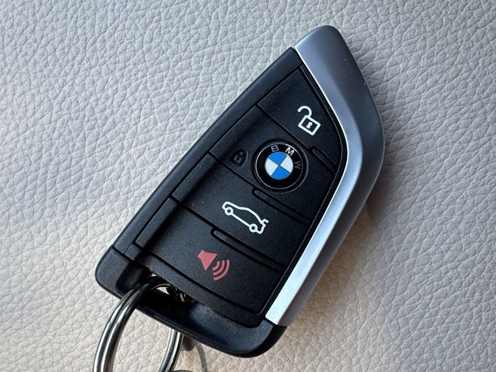 Thumbnail: 2022 BMW X1 - 19