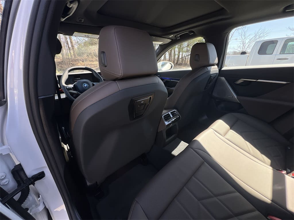 2025 BMW i5 xDrive40 12
