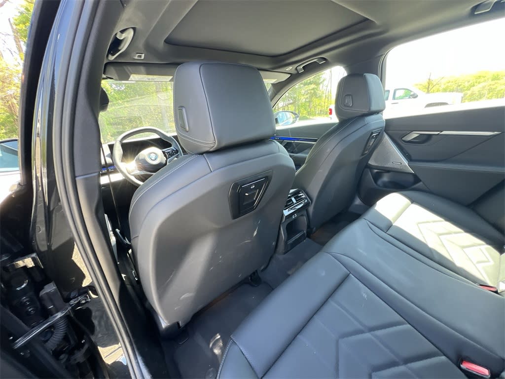 2024 BMW i5 eDrive40 12