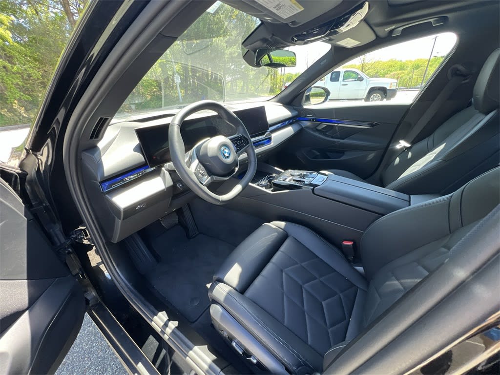 2024 BMW i5 eDrive40 2