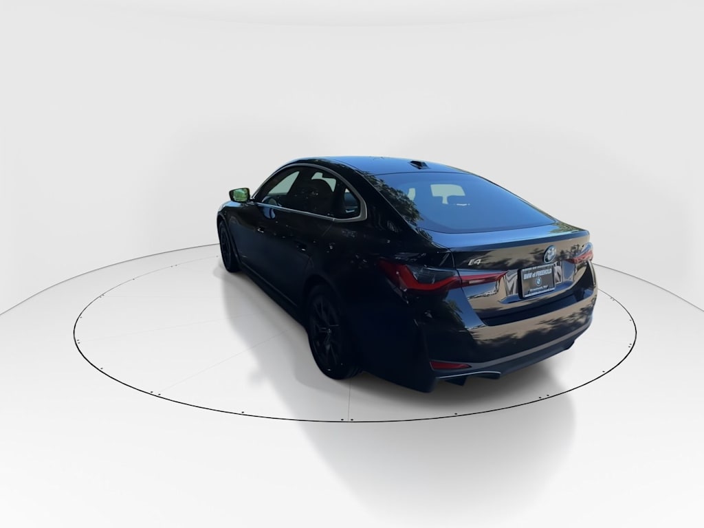 Thumbnail: 2023 BMW i4 - 7