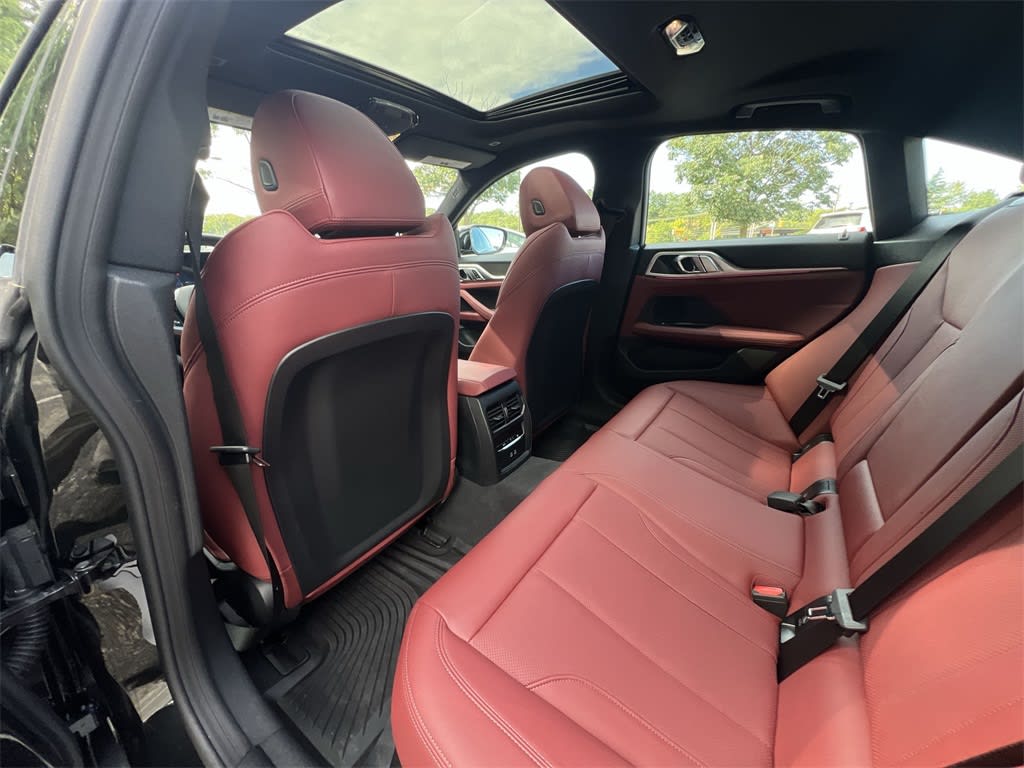 Thumbnail: 2025 BMW i4 - 13