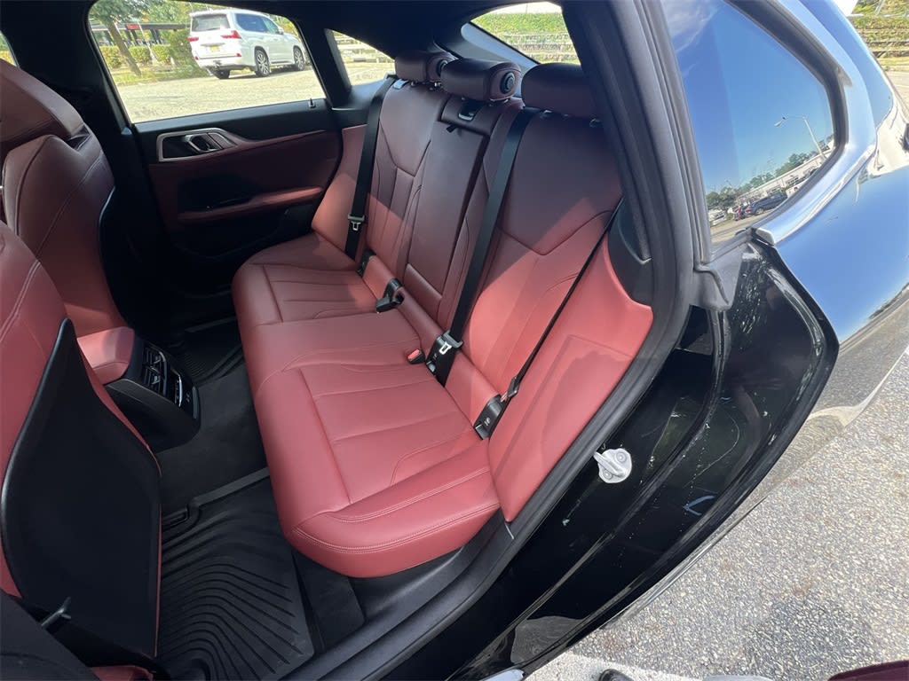 Thumbnail: 2025 BMW i4 - 29