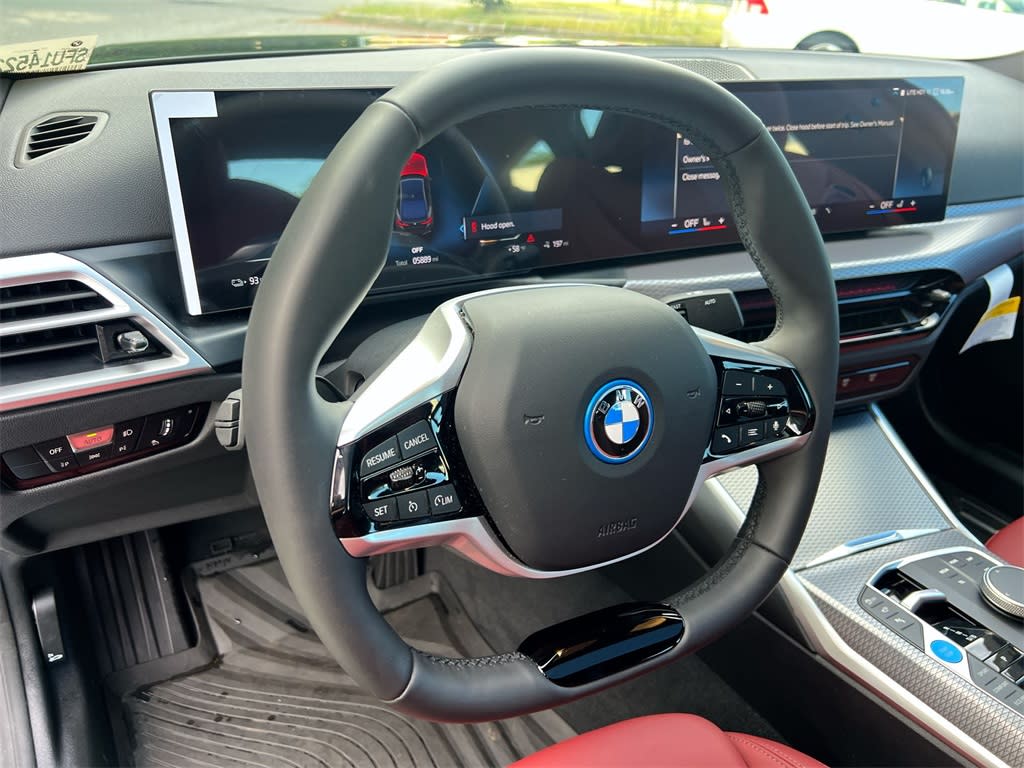 Thumbnail: 2025 BMW i4 - 14