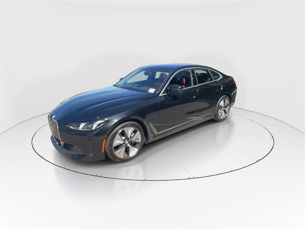 Thumbnail: 2025 BMW i4 - 7