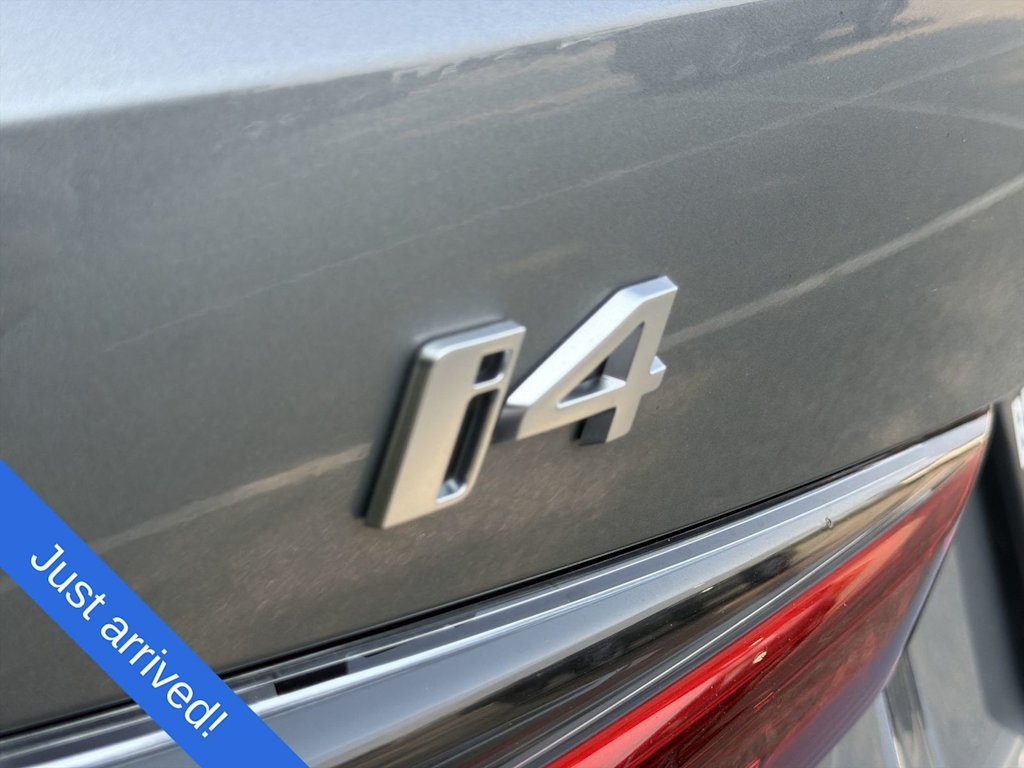Thumbnail: 2026 BMW i4 - 7
