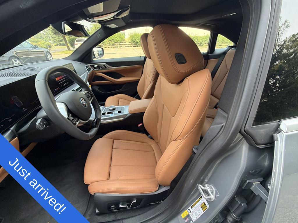 Thumbnail: 2026 BMW i4 - 10