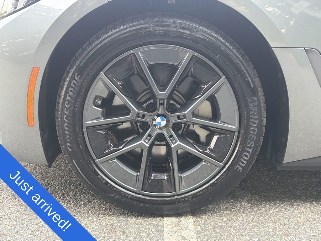 Thumbnail: 2026 BMW i4 - 8