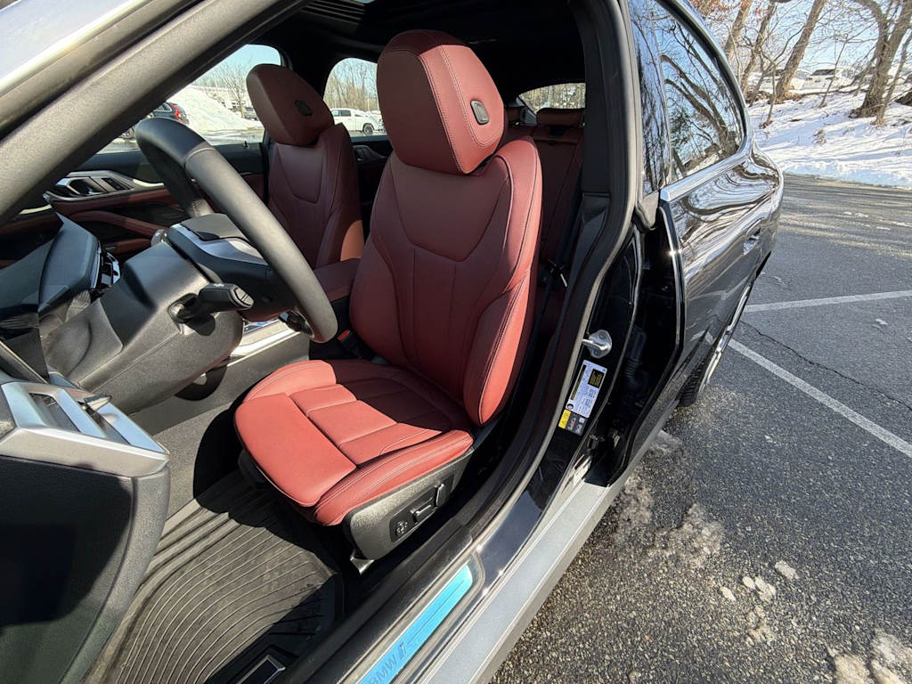 Thumbnail: 2025 BMW i4 - 11
