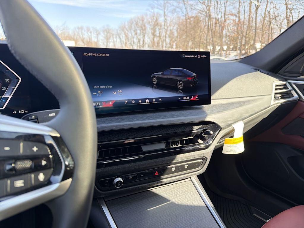 Thumbnail: 2025 BMW i4 - 15