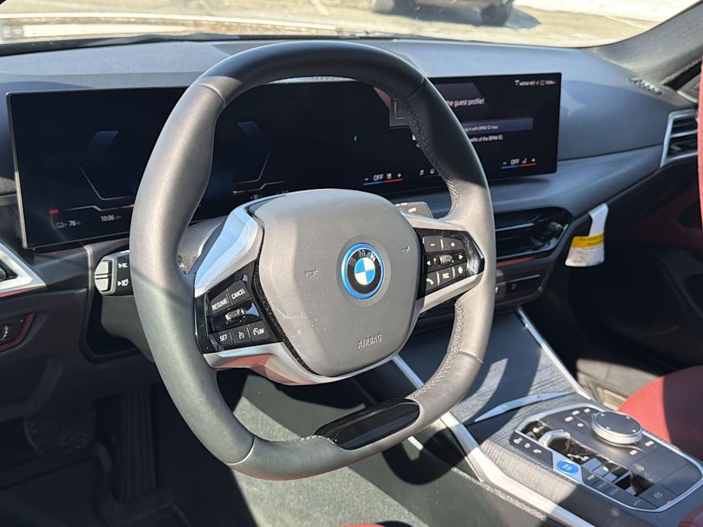 Thumbnail: 2025 BMW i4 - 14