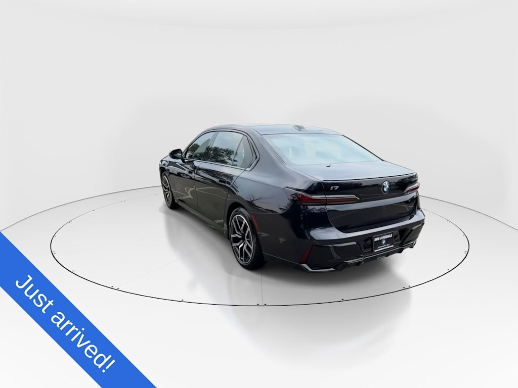 Thumbnail: 2026 BMW i7 - 7