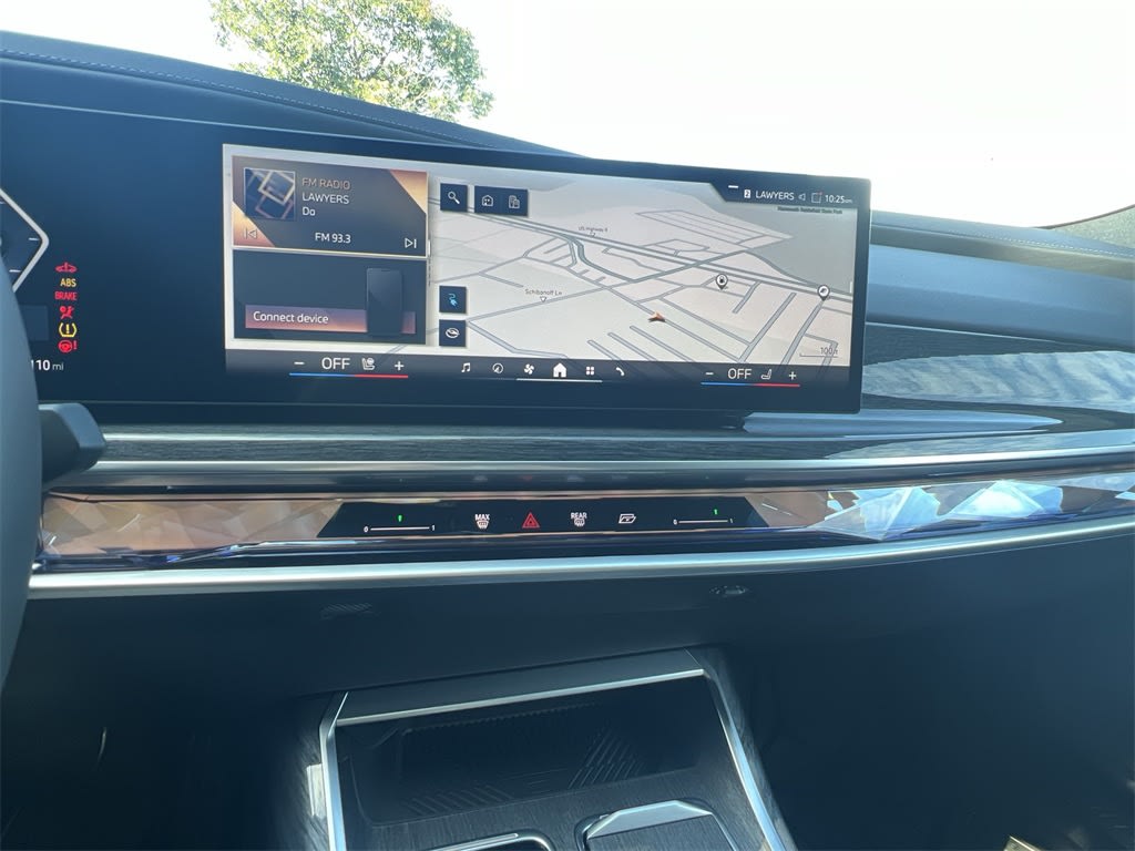 Thumbnail: 2025 BMW i7 - 13