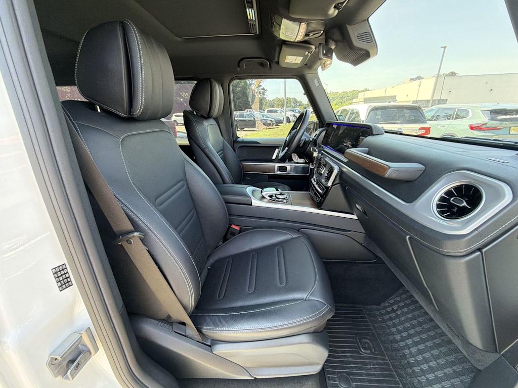 Thumbnail: 2020 Mercedes-Benz G-Class - 28