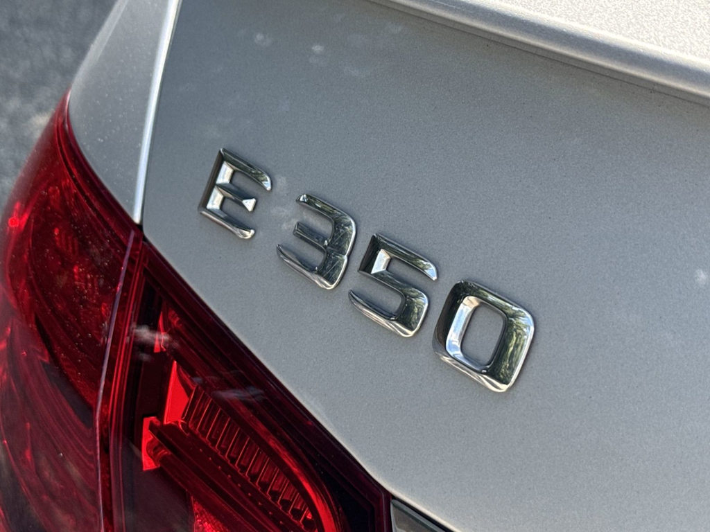 Thumbnail: 2016 Mercedes-Benz E-Class - 7