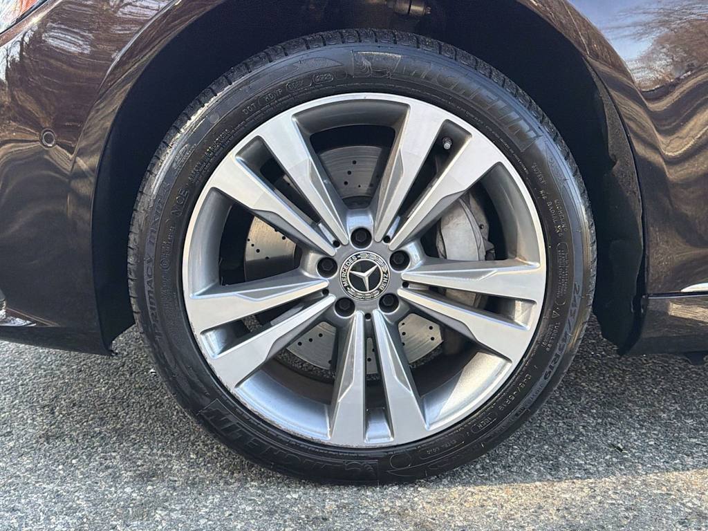 Thumbnail: 2019 Mercedes-Benz S-Class - 8