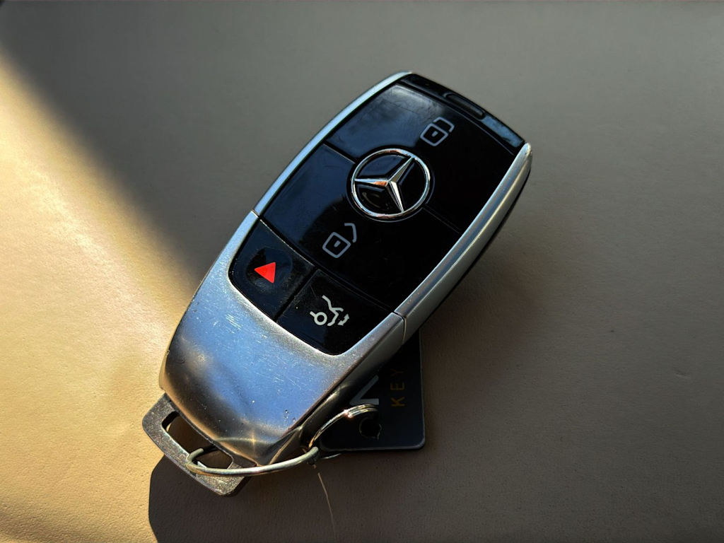 Thumbnail: 2019 Mercedes-Benz S-Class - 29