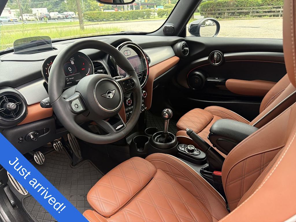 Thumbnail: 2022 MINI Cooper - 2