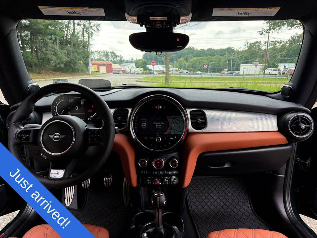 Thumbnail: 2022 MINI Cooper - 10