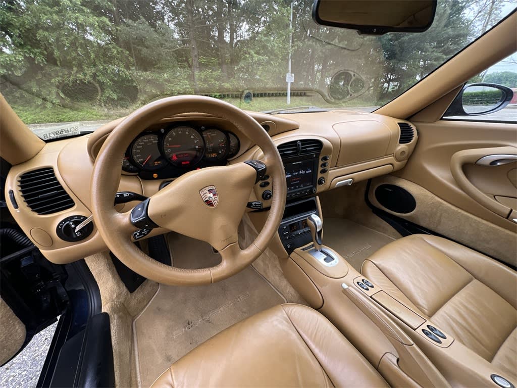 Thumbnail: 2003 Porsche 911 - 9