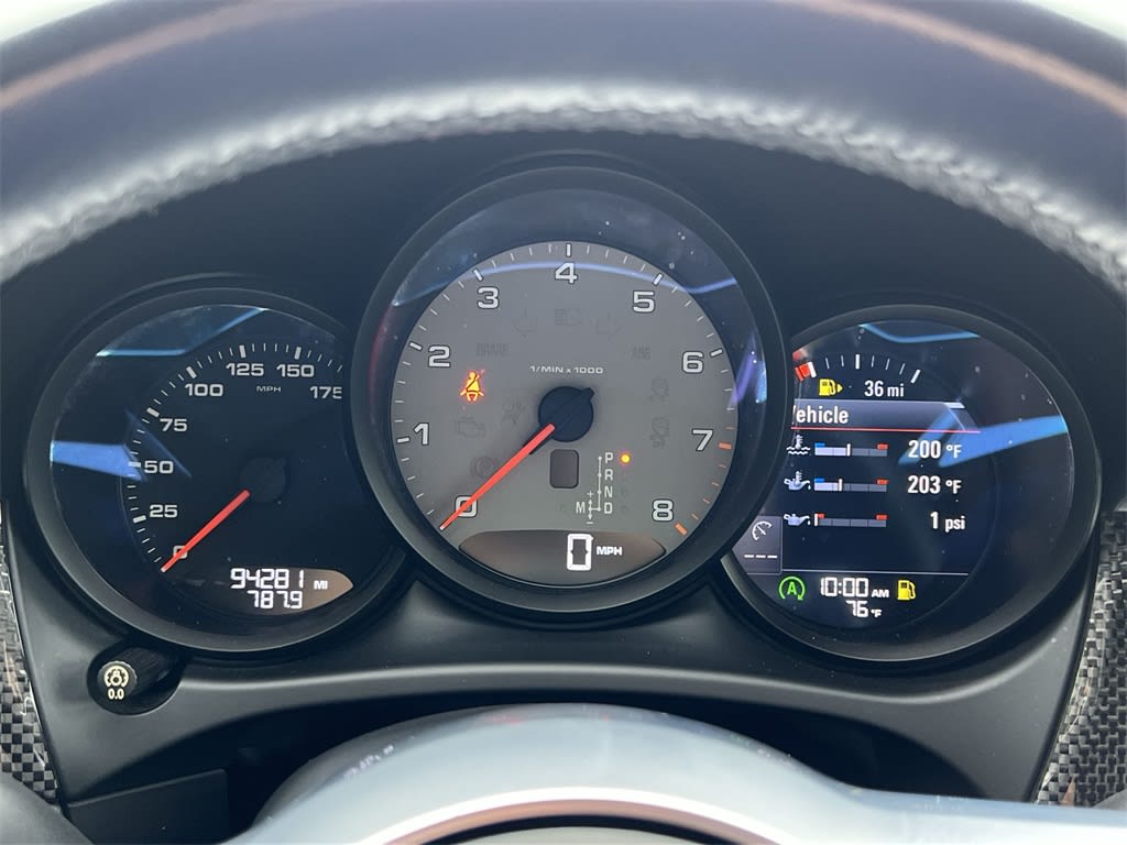 Thumbnail: 2018 Porsche Macan - 17
