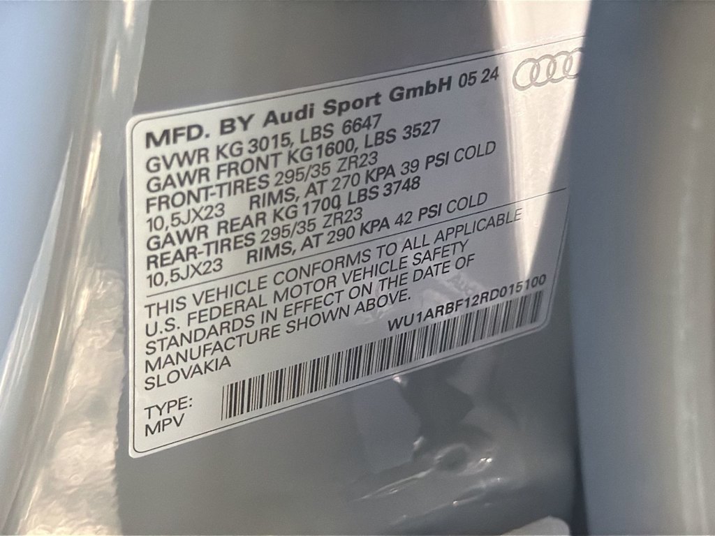 Thumbnail: 2024 Audi RS Q8 - 18