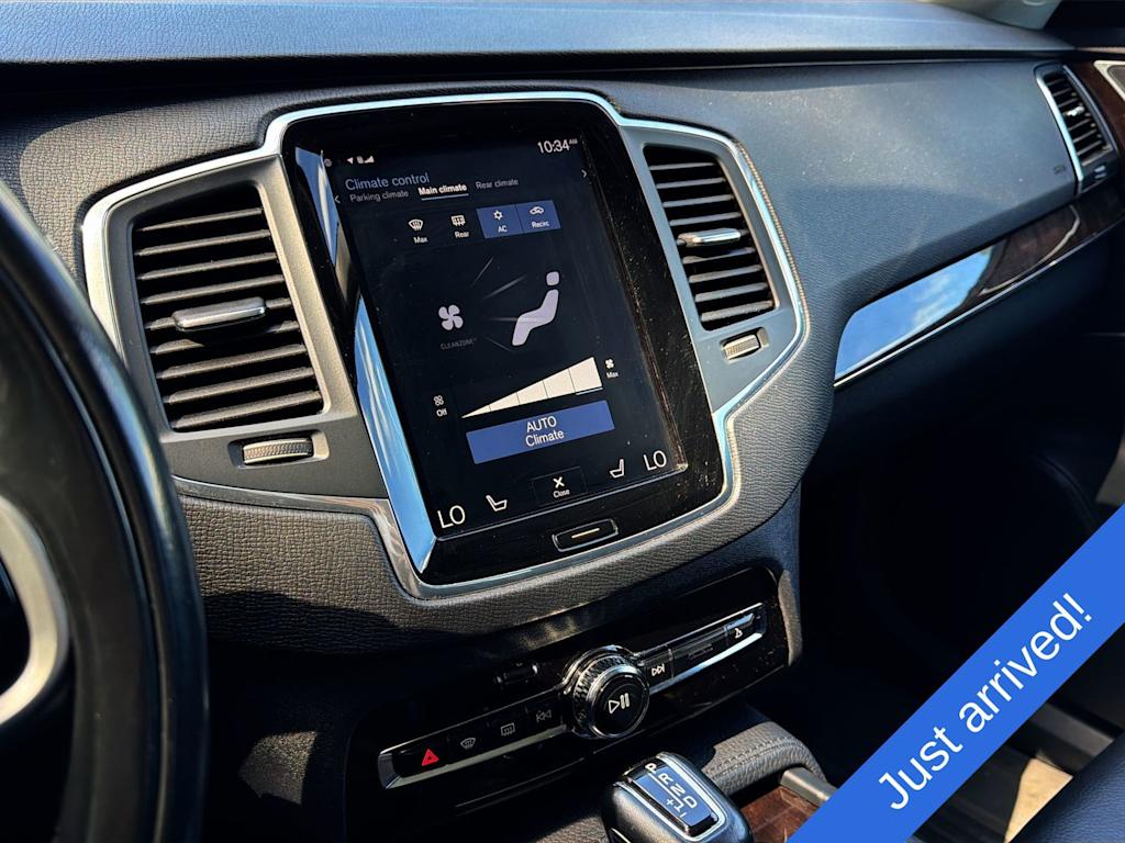 Thumbnail: 2019 Volvo XC90 - 15