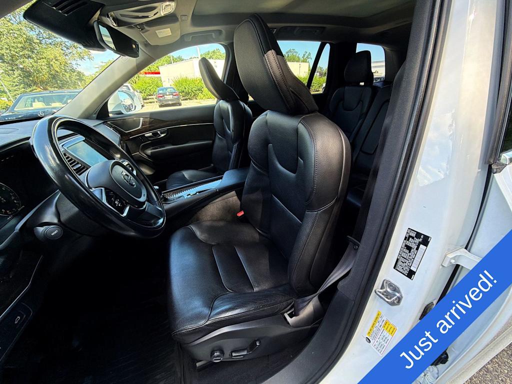 Thumbnail: 2019 Volvo XC90 - 11