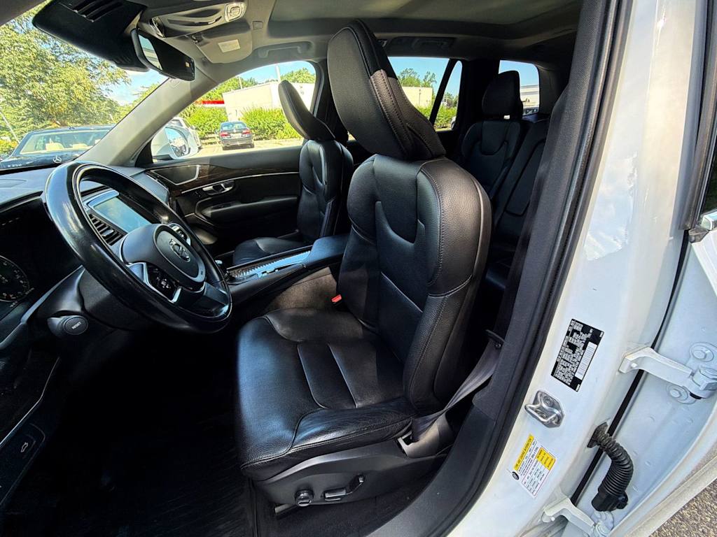 Thumbnail: 2019 Volvo XC90 - 11