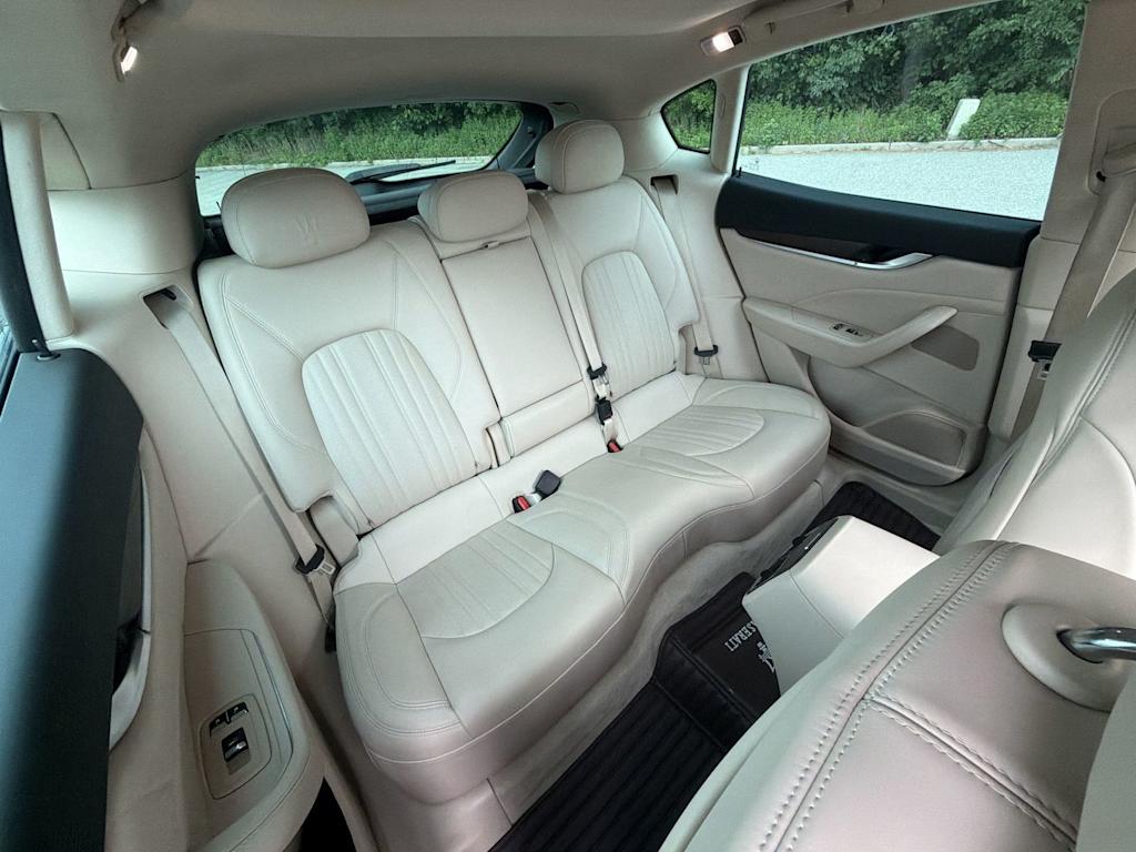 Thumbnail: 2020 Maserati Levante - 27